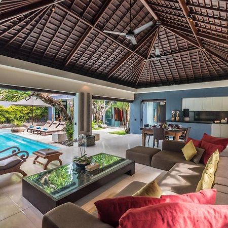 Kembali Villas Seminyak Kültér fotó